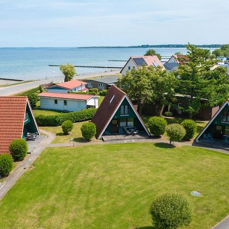 An Der Steilkueste Finnhuette 02 Boltenhagen  Luaran gambar