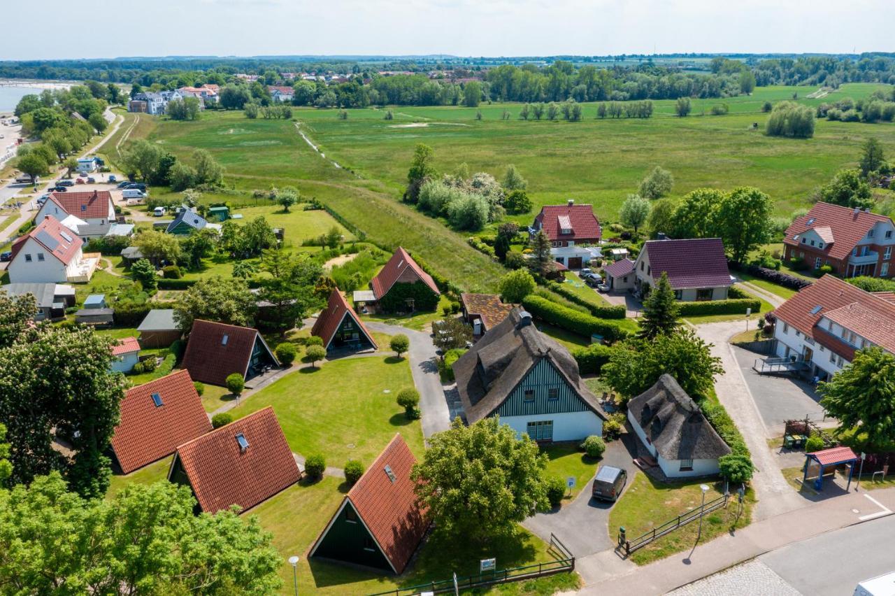 An Der Steilkueste Finnhuette 02 Boltenhagen  Luaran gambar