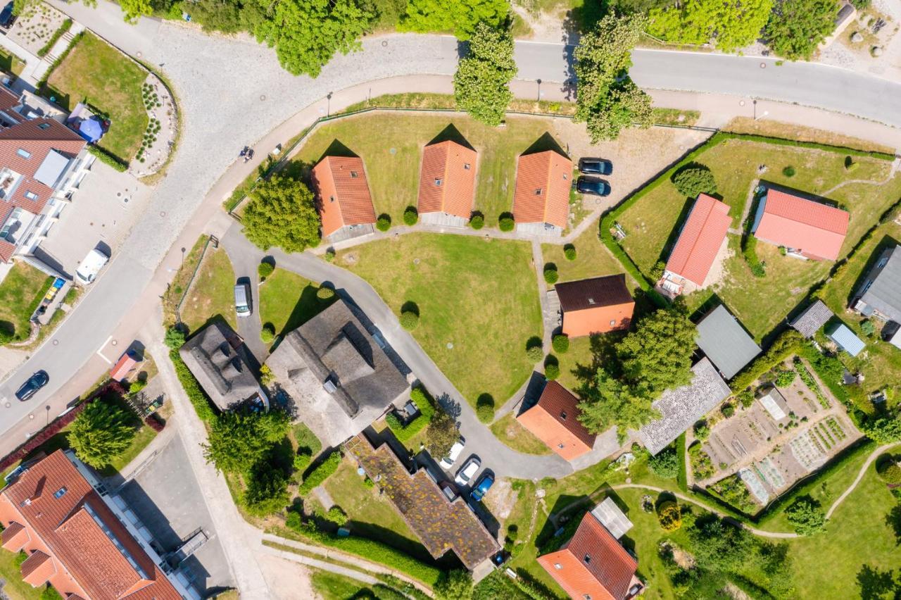 An Der Steilkueste Finnhuette 02 Boltenhagen  Luaran gambar
